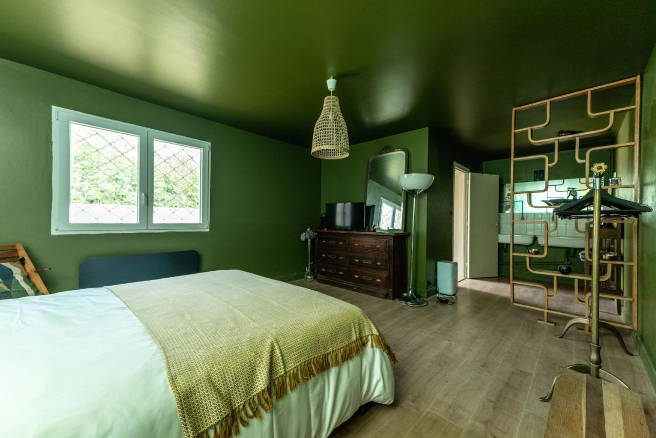 Chambre D'Hote Pres Bordeaux Au Chateau Camponac Bourg-sur-Gironde 外观 照片