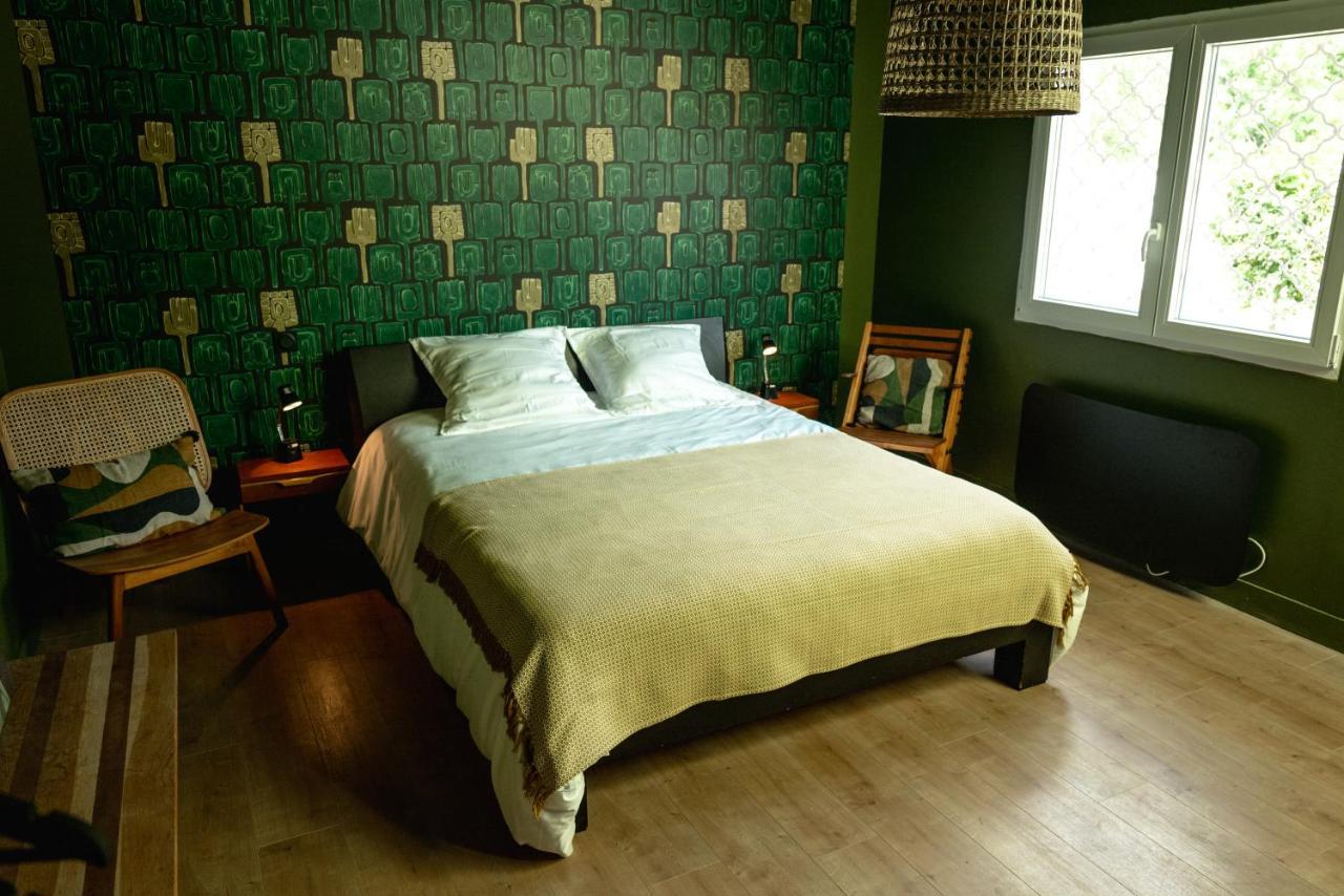 Chambre D'Hote Pres Bordeaux Au Chateau Camponac Bourg-sur-Gironde 外观 照片