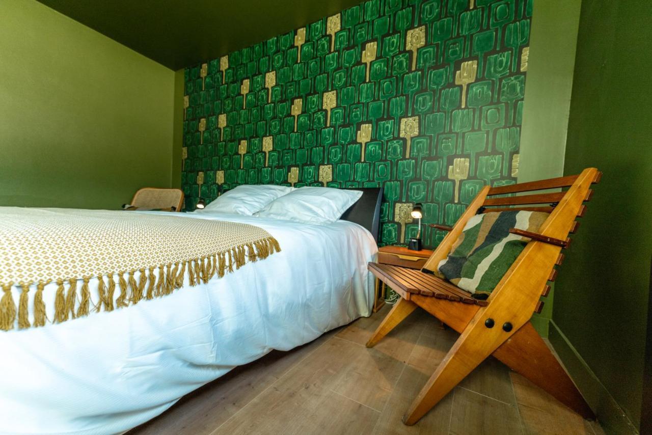 Chambre D'Hote Pres Bordeaux Au Chateau Camponac Bourg-sur-Gironde 外观 照片